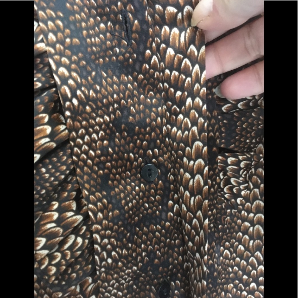 Worthington Petite snakeskin pattern blouse - Picture 3 of 7